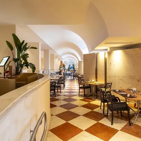Hilton Rome Airport-2